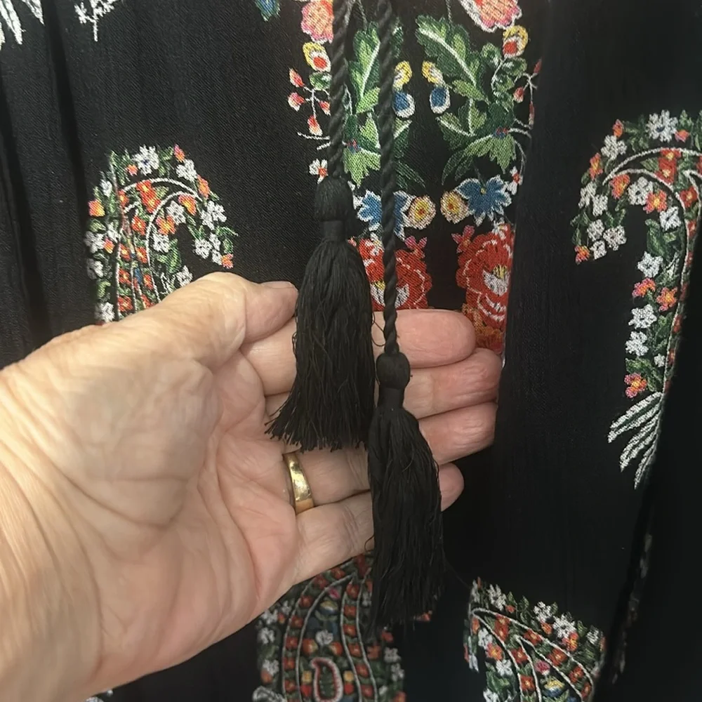 Bila, Multi-Colored Boho Paisley Crepe Top, 3/4 Ruffle Sleeve, Medium - Picture 4 of 5